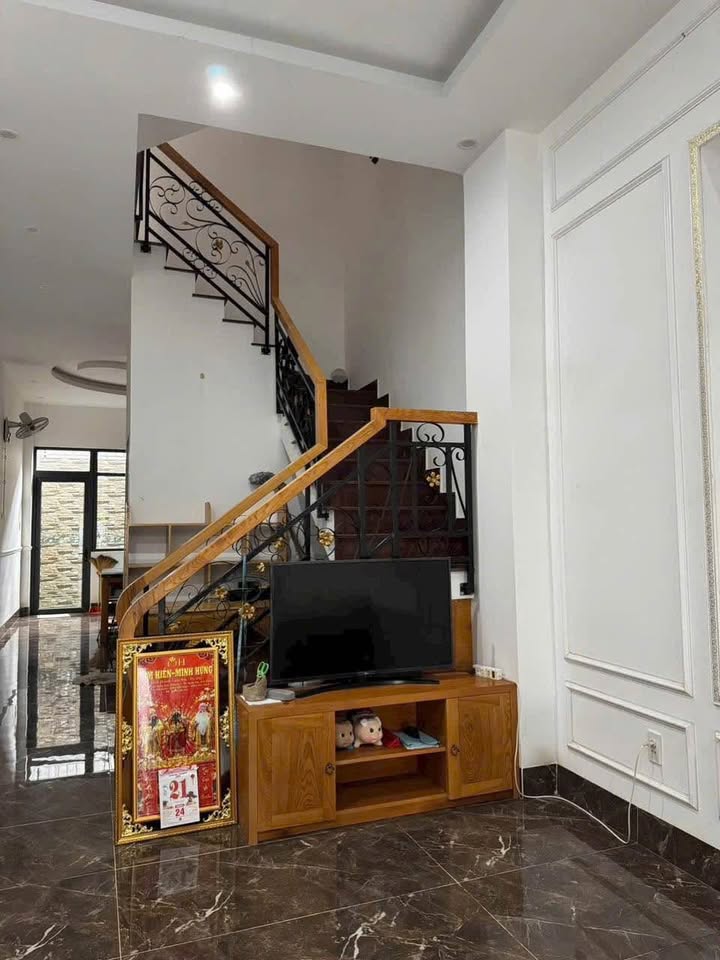 Nhà cho thuê tại Trương Công Định, Vũng Tàu 80m² giá 15 triệu - Nội thất mới đẹp!