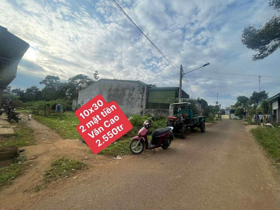 Đất nền đẹp 2 mặt tiền Đắk Mil 300m² giá 2.55 tỷ - Cơ hội đầu tư lý tưởng!