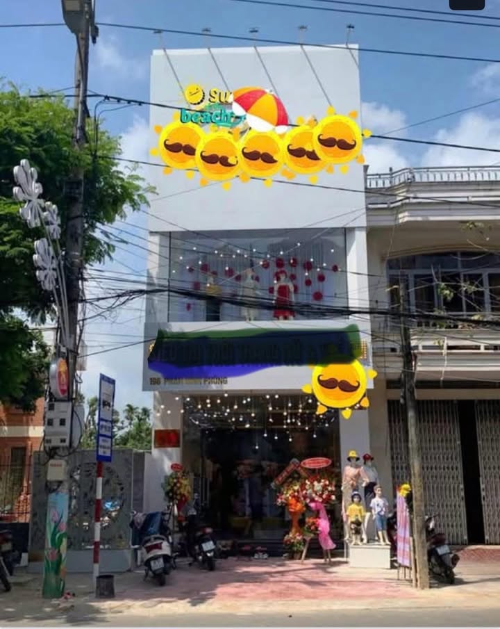 Cho thuê nhà nguyên căn 3 tầng mặt tiền Phan Đình Phùng, Quảng Ngãi - Thích hợp cho kinh doanh và văn phòng!