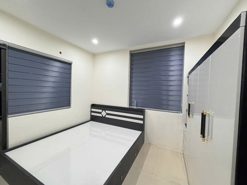 Căn hộ chung cư Quảng Thành 2PN giá thỏa thuận - Full nội thất mới tinh!