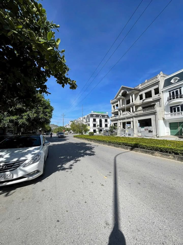 Nhà nguyên căn cho thuê tại Phường An Hoạch, Thanh Hóa 100m² - Giá rẻ, phù hợp văn phòng