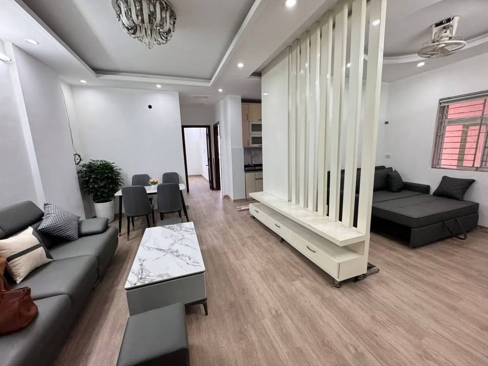 Căn hộ chung cư Hưng Thịnh Vinh 74m² giá 2 tỷ - Nội thất full sang trọng!