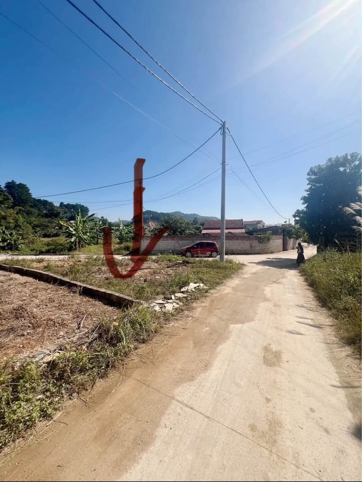 Lô đất 2 mặt tiền tại thị trấn Cao Lộc 93m² giá 700 triệu - Đầu tư sinh lời ngay!