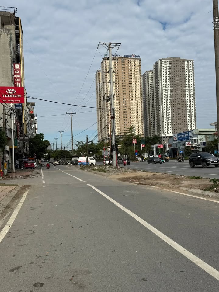 Đất phân lô Lại Xá Kim Chung 35.5m² giá 9 tỷ - Vị trí đắc địa, tiện kinh doanh!