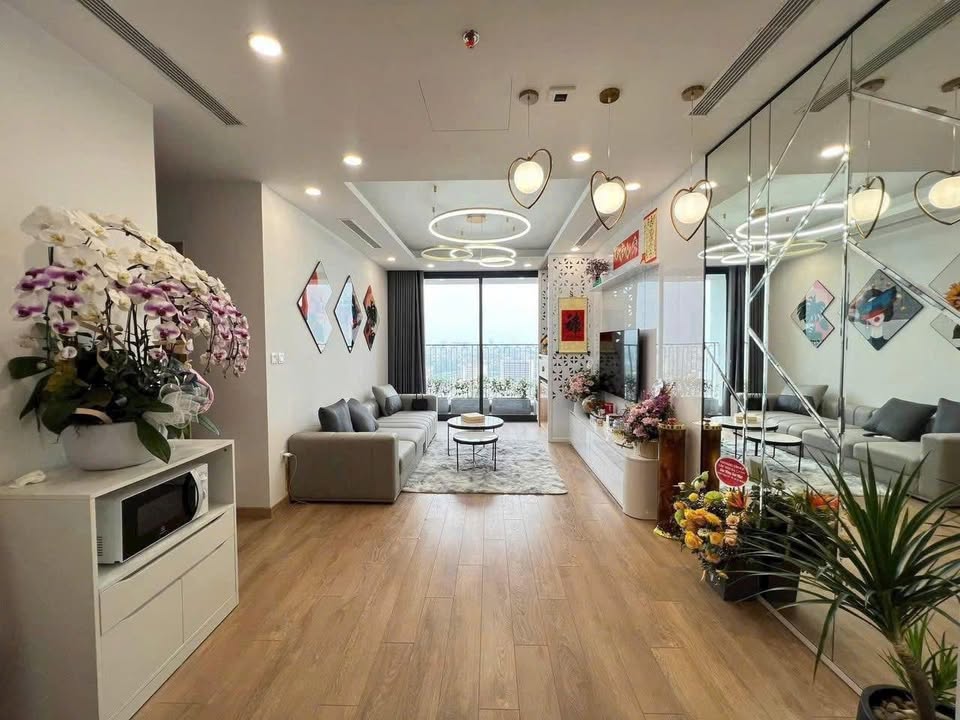 Căn hộ Goldsilk Complex Hà Đông 78m² giá 5.99 tỷ - Thiết kế hiện đại, đầy đủ nội thất!