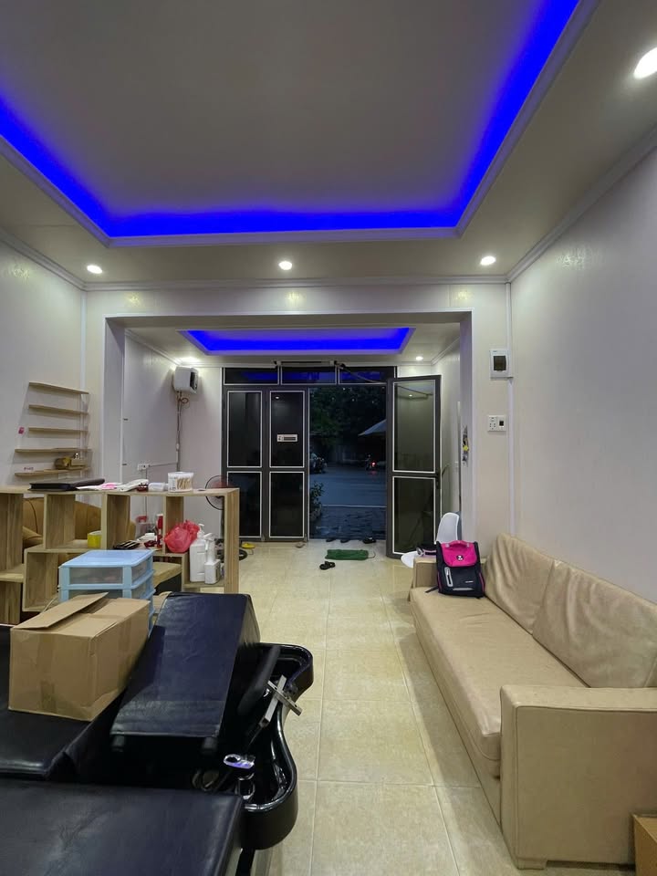 Nhà phố Cù Chính Lan, Phường Hòa Bình, 90m² - Vị trí đẹp, thích hợp kinh doanh!