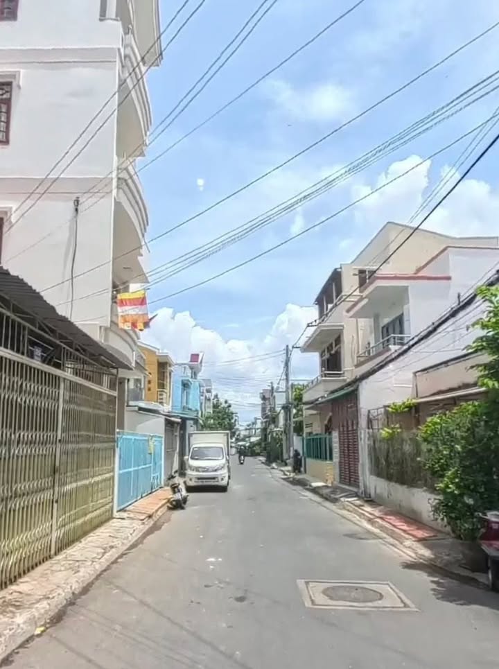 Nhà cấp 4 Phan Thiết 105m² giá 2.5 tỷ - Pháp lý sổ hồng chính chủ!