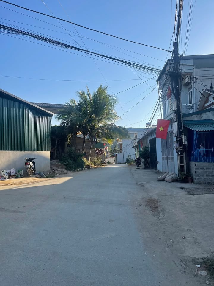Đất nền 150m² tại bản Pùa, Sơn La giá 500 triệu - Pháp lý đầy đủ, sẵn sàng giao dịch!