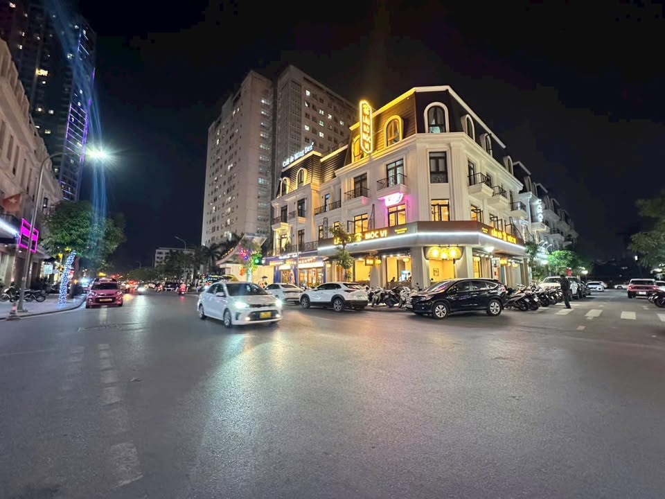 Shophouse Hoàng Huy Nguyễn Tất Tố 61m² giá 10.7 tỷ - Cơ hội đầu tư duy nhất!