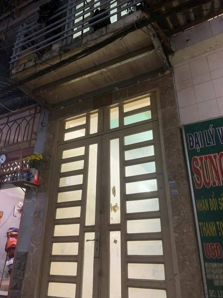 Nhà nguyên căn Lê Đại Hành, Quận 11, 22m² giá 6.5 triệu - Sẵn sàng cho thuê ngay!