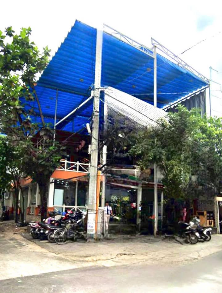 Cho thuê Front House mặt tiền Ba Vân, Tân Bình 375m² - Kinh doanh tự do, giá tốt!