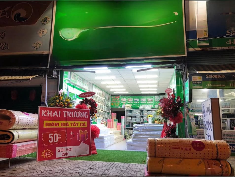 Mặt bằng 75m² cho thuê tại Bến xe Miền Đông - Giá chỉ 15 triệu/tháng!