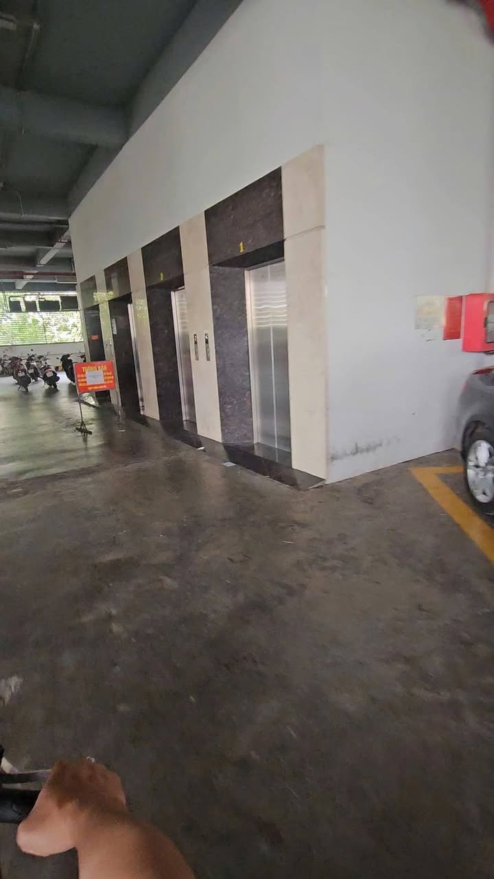 Tòa nhà văn phòng cho thuê tại Hồng Hà, Tân Bình 1100m² - Giá thuê siêu hấp dẫn!