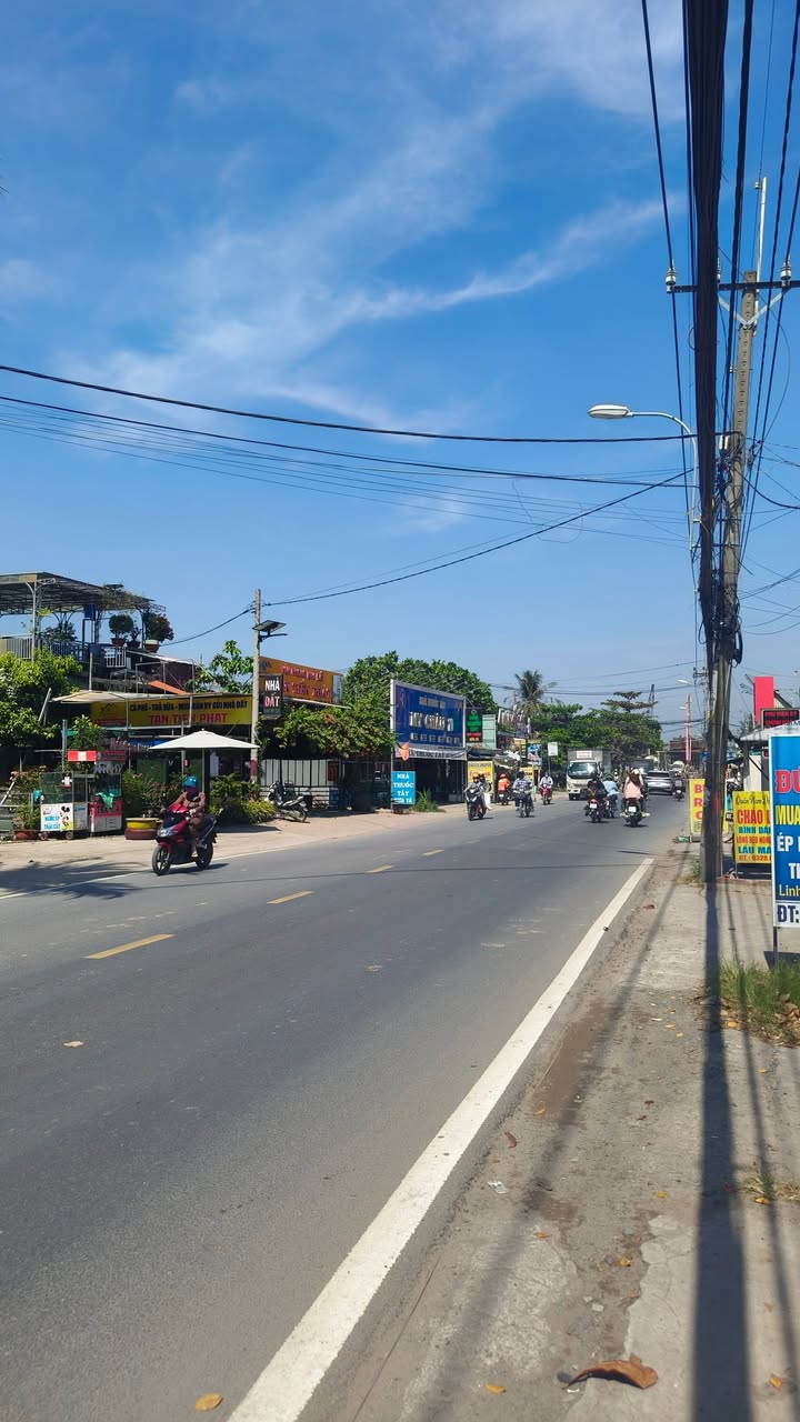 Nhà mặt tiền đường Hà Duy Phiên, Củ Chi 125m² giá 8 triệu - Cho thuê ngay!