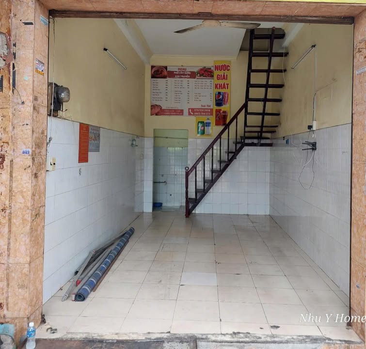 Cho thuê mặt bằng Hồ Văn Huê, Phú Nhuận 30m² chỉ 8 triệu - Kinh doanh ngay!