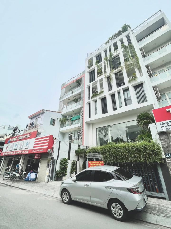 Văn phòng cho thuê đường Hồng Lĩnh, quận 10, 218m² - Không gian làm việc lý tưởng!