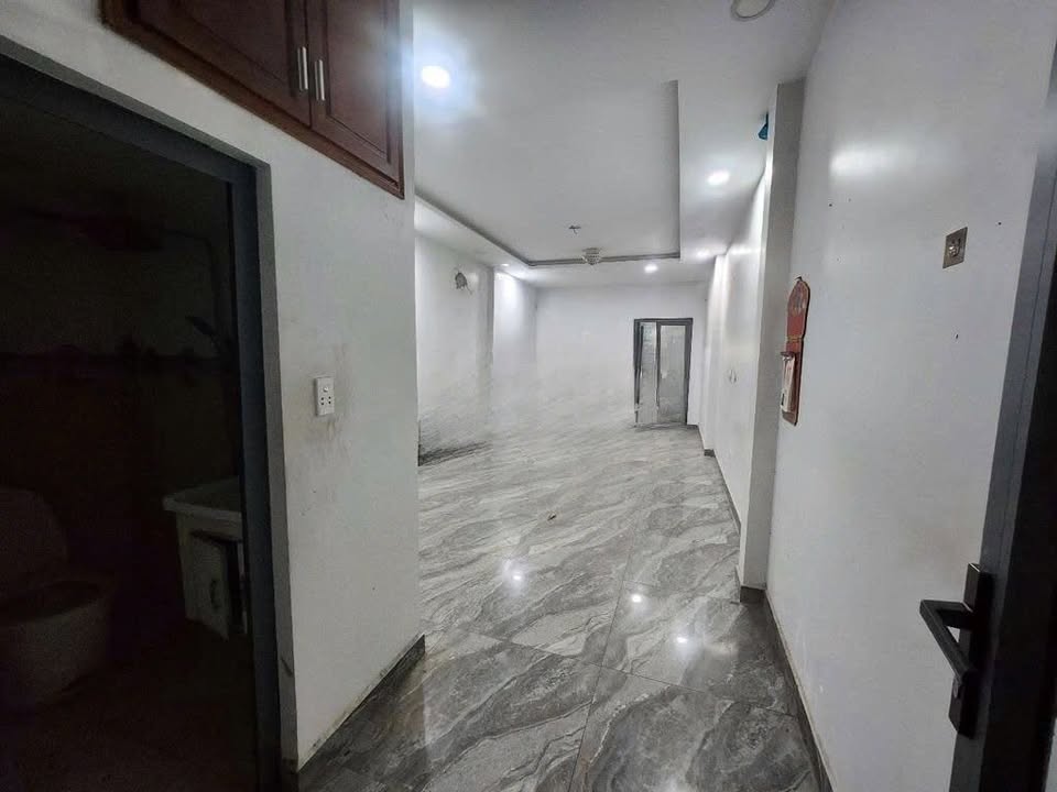 Nhà MT Nguyễn Thị Định, Thủ Đức - 4PN, 4WC, chỉ 25 triệu/tháng!