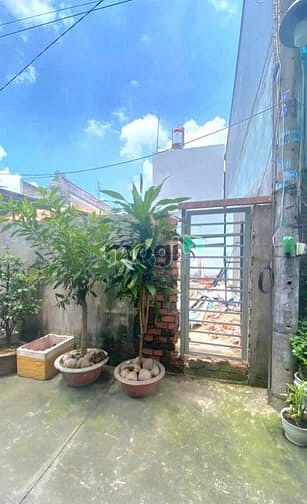 Bán lô đất thổ cư Nguyễn Văn Quá, Quận 12, 63m², sổ hồng riêng - Giá chỉ 3,95 tỷ!