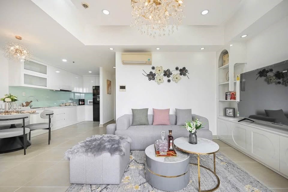 Căn hộ Bình Thạnh 55m² giá 2.2 tỷ - Nội thất đầy đủ, sẵn sàng vào ở!