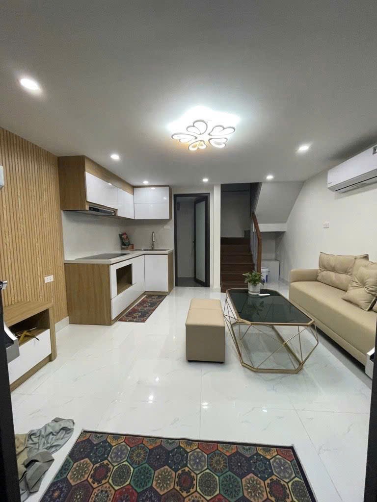 Bán nhà Giảng Võ, Ba Đình 20m² giá 5.65 tỷ - Nhà đẹp, đầy đủ nội thất!