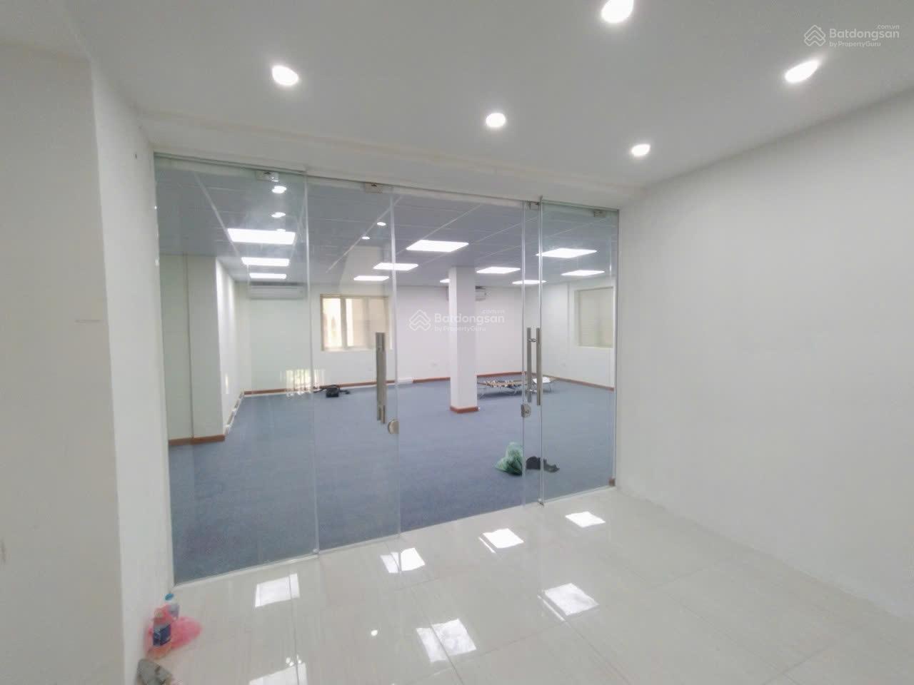 Cho thuê văn phòng tại toà nhà 775 Giải Phóng, Hoàng Mai, Hà Nội - Vị trí đắc địa, nội thất đầy đủ!