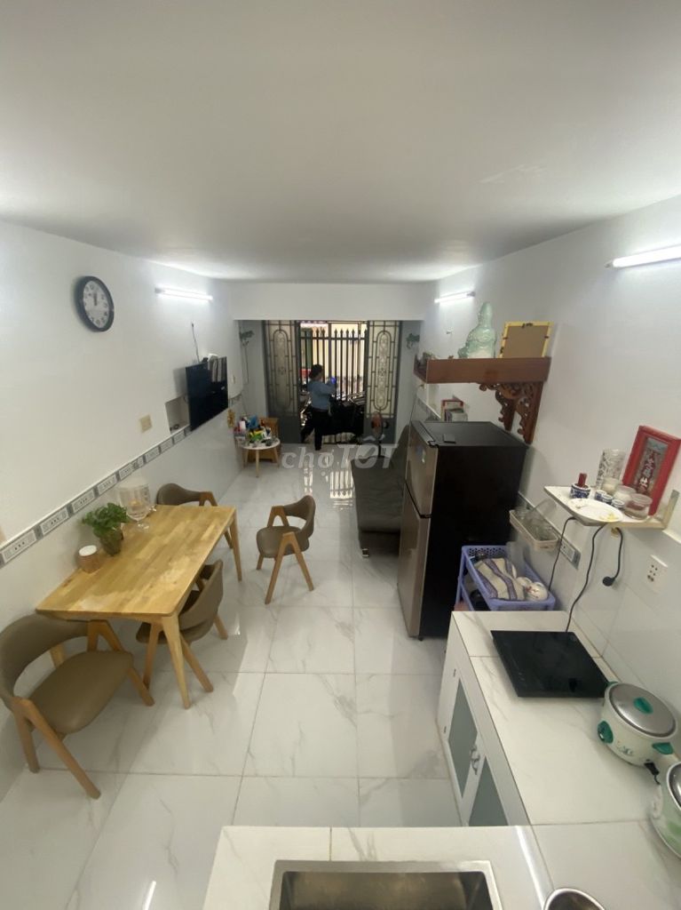 Nhà 2 Tầng 51m² 3PN Mới - P15 Quận 10 - Giá 6,3 Tỷ