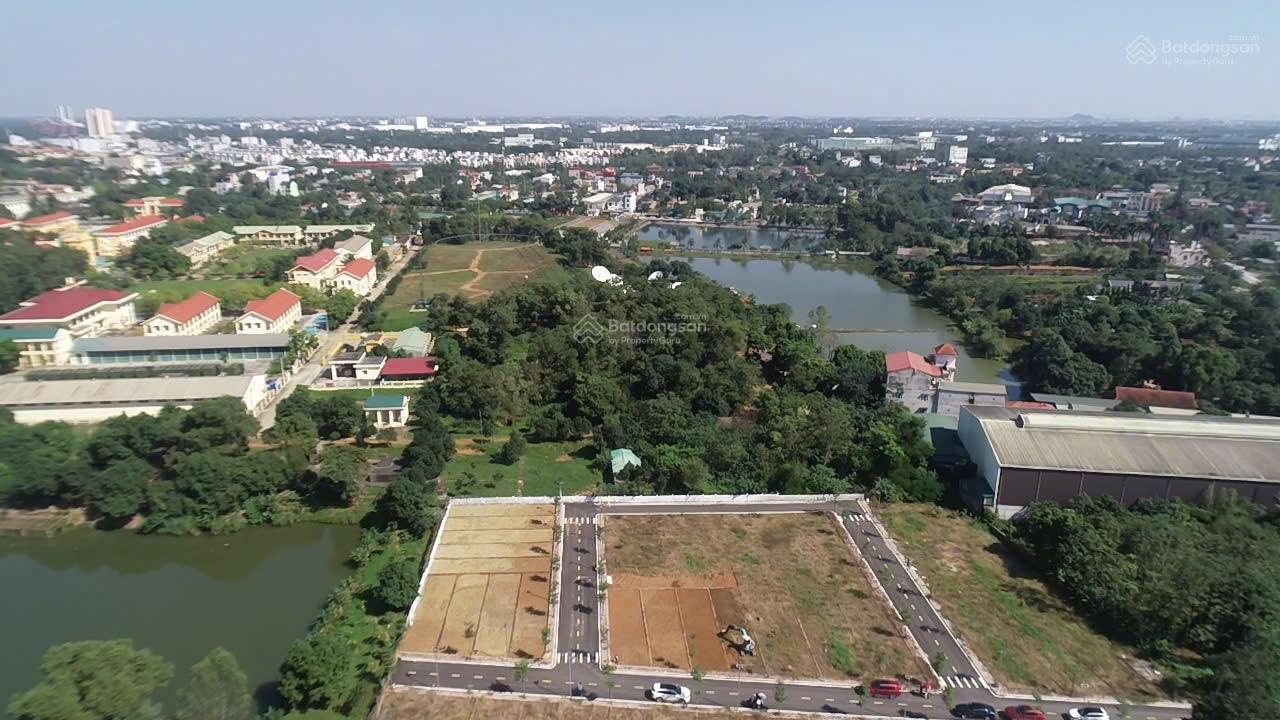 Lô đất 100m² Phú Cát, Quốc Oai, Hà Nội - Sổ đỏ chính chủ, giá chỉ 4.5 tỷ