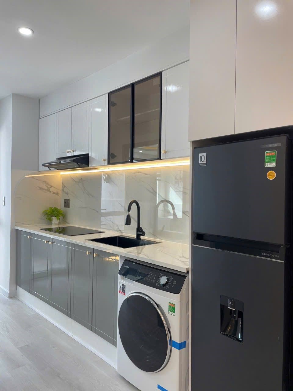 Căn hộ Mường Thanh 9 tầng view biển Trần Phú Nha Trang 68.44m² giá 3.38 tỷ - Sẵn sàng vào ở!