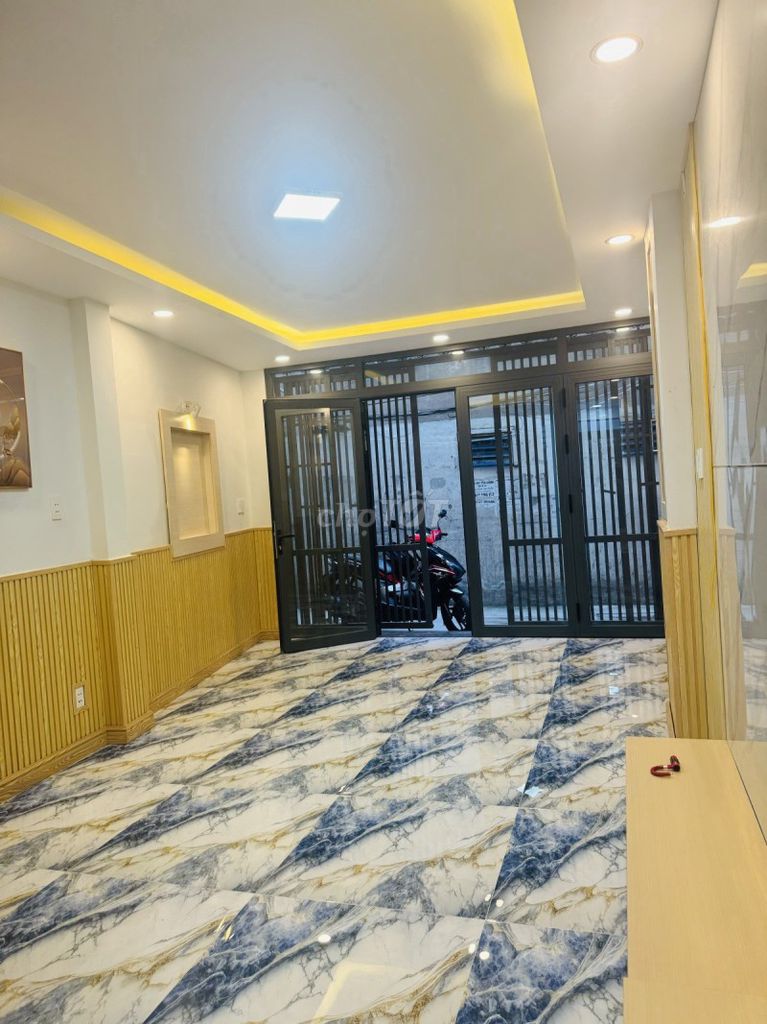 Nhà 2 mặt tiền Đường Dương Bá Trạc, Quận 8, 42m² giá 5.5 tỷ - Khu tiện ích hoàn hảo!