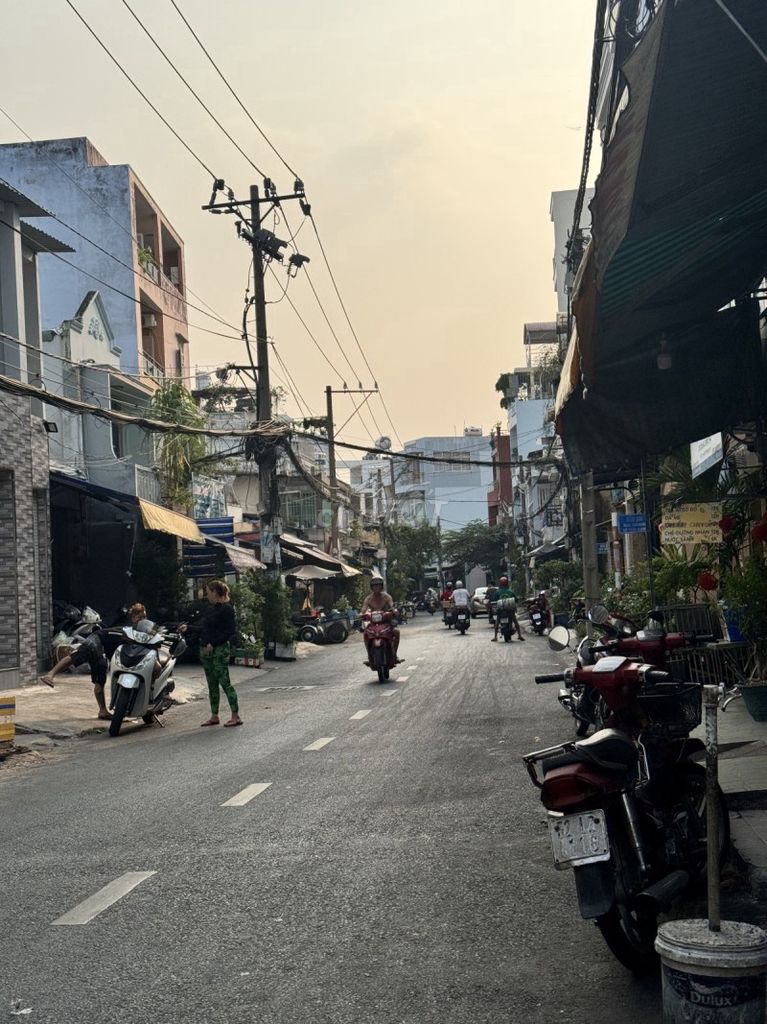 Nhà mặt tiền Ba Đình, Quận 8, 57m² - Kinh doanh sầm uất, Giá 7,9 tỷ!