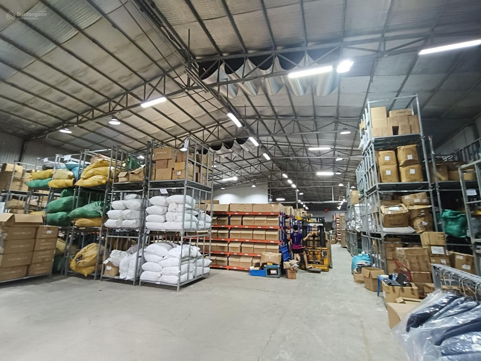 Kho xưởng cho thuê 610m² tại Miêu Nha, Tây Mỗ - Giá chỉ 83k/m²