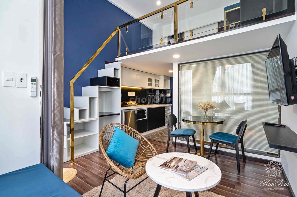 Căn hộ gác 40m² luxury ngay Vòng Xoay Dân Chủ Quận 3 - Full tiện nghi, vào ở ngay!