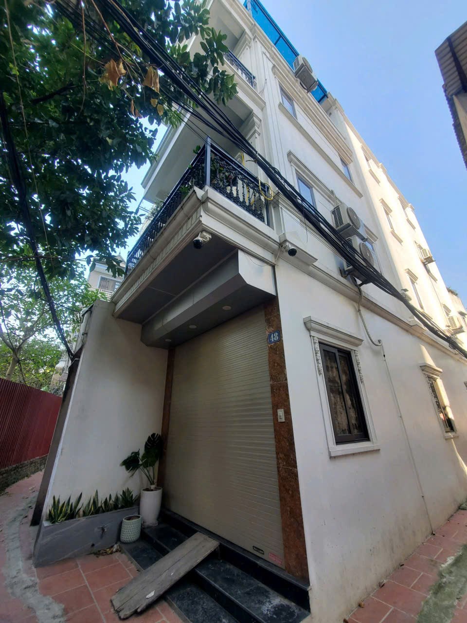 Nhà Thạch Bàn, Long Biên 4 tầng 48m² giá 9.5 tỷ - Nhà đẹp ở ngay, lô góc thoáng đãng!