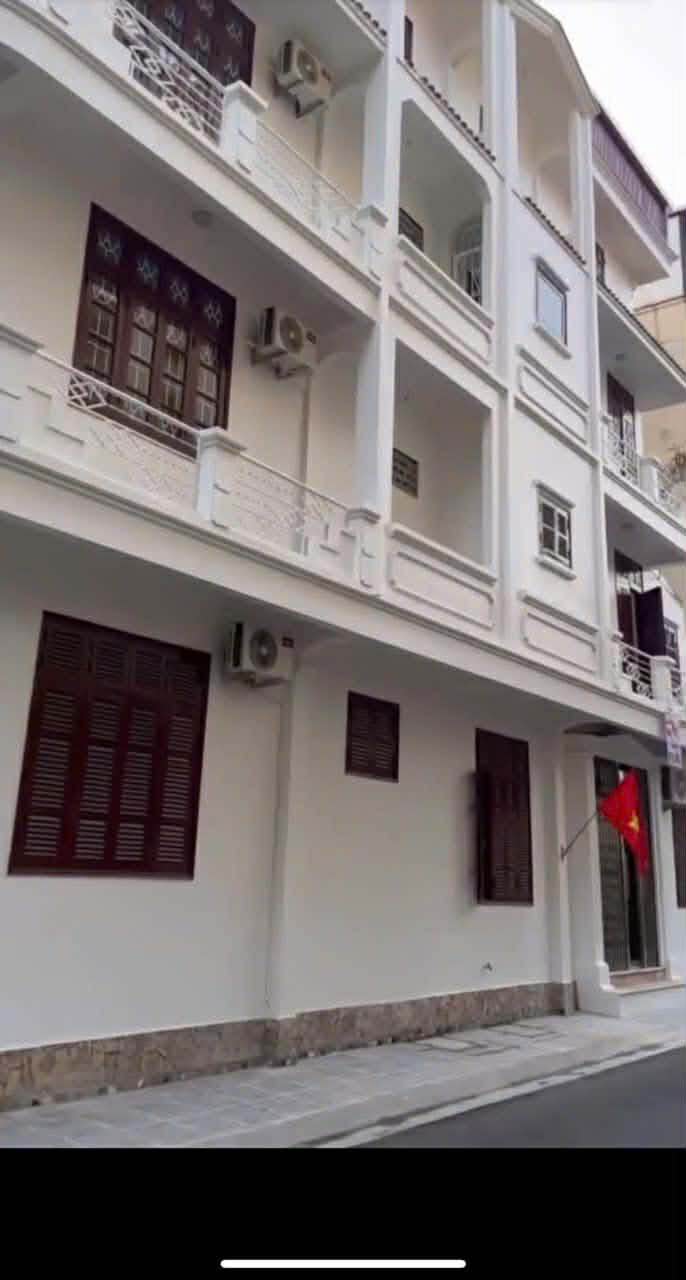 Nhà đẹp khu đô thị Định Công 83m² giá thỏa thuận - Cơ hội hiếm có!