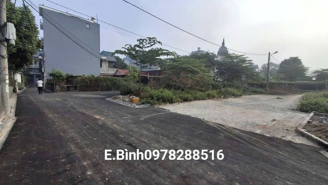 Đất đấu giá Xóm Nhì, Vân Nội 56,91m² - Chính chủ, sổ đỏ, giá thỏa thuận!