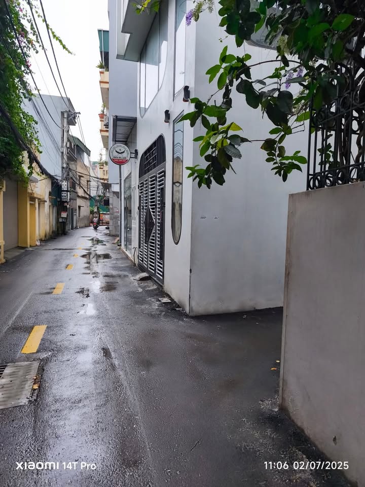 Nhà phố Lê Trọng Tấn, Hà Đông 40m² giá 6 tỷ - Sổ đỏ chính chủ, oto vào tận nhà!