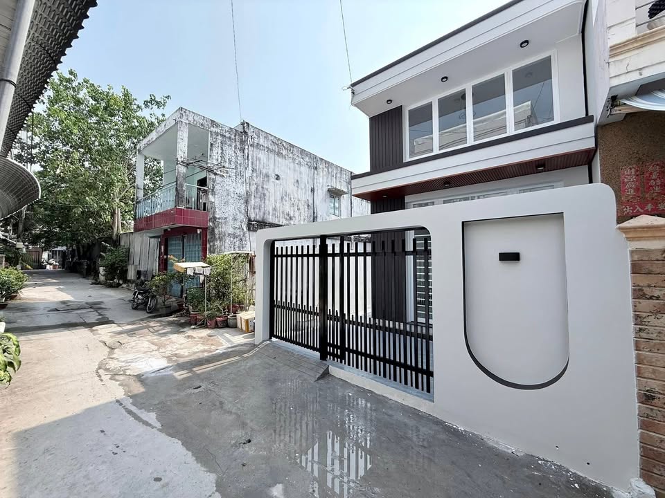 Nhà bán hẻm Phan Bội Châu, Long Xuyên, 77m² giá 1.98 tỷ - Thương lượng ngay!