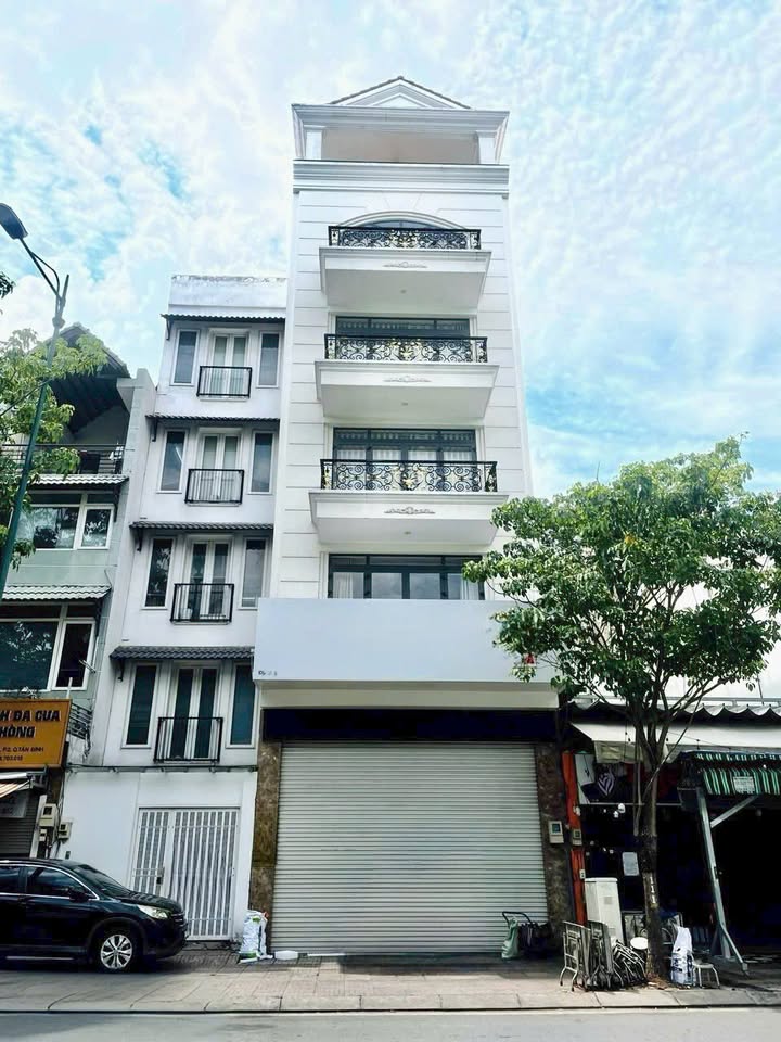 Cho thuê mặt tiền Phổ Quang, Tân Bình, 150m² - Hầm 6 tầng, gần sân bay!