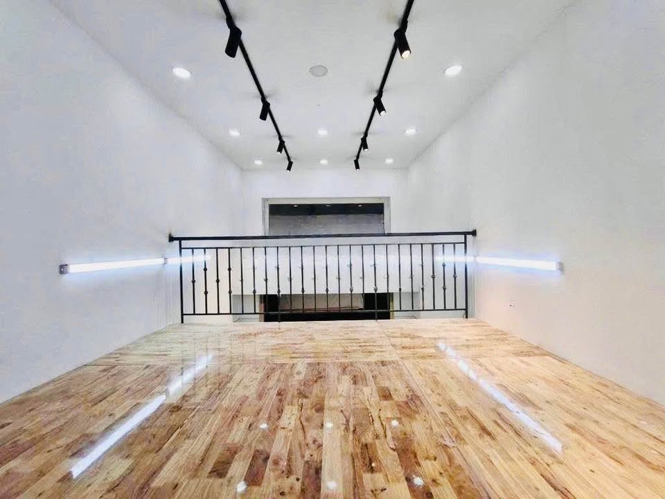 Mặt bằng kinh doanh Đàm Thận Huy, Tân Phú 40m² chỉ 9.5 triệu - Tiềm năng sinh lời cao!