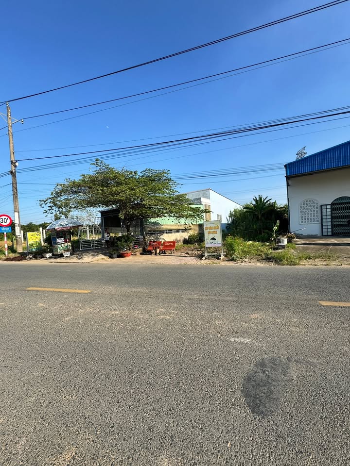 Đất mặt tiền Đăng Thanh Sữ, Ô Môn, Cần Thơ 266m² giá 2.15 tỷ - Đầu tư sinh lời ngay!