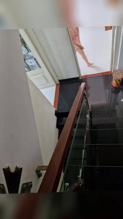 Nhà 3 tầng tại Chợ Lã Xuân Oai, Q9 - 40m² giá 3.75 tỷ - Thiết kế hiện đại, thoáng mát!