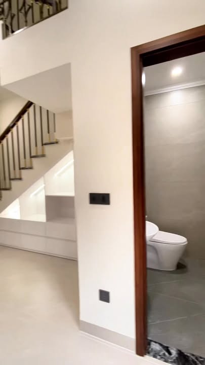 Nhà 5 tầng thang máy tại An Lạc, Sở Dầu, Hồng Bàng 58m² giá 8.8 tỷ - Tiện nghi đầy đủ!