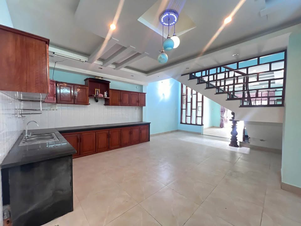 Nhà riêng mặt tiền Xuân Thiều 7, Đà Nẵng, diện tích 101m² giá 6.25 tỷ - Gần biển, tiềm năng cho thuê cao!