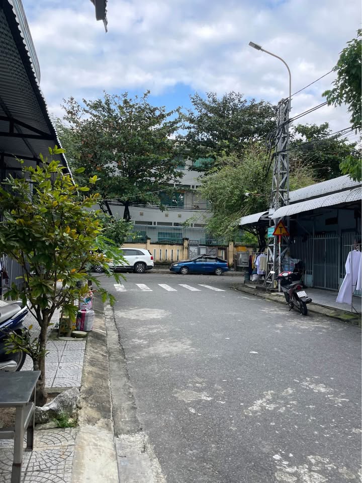 Đất tặng nhà cấp 4 Nguyễn Chế Nghĩa Sơn Trà 77m² giá 6.8 tỷ - Đầu tư sinh lời ngay!