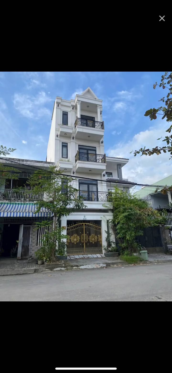 Nhà 4 tầng mặt tiền 5m5 tại Liên Chiểu, Đà Nẵng - Diện tích 100m² giá 6 tỷ - Full nội thất, tiện nghi