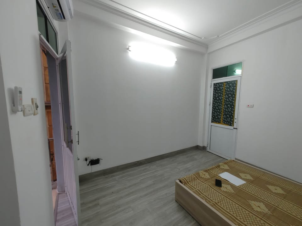 Phòng cho thuê ngõ 30 Lương Định Của, Đống Đa - Giá chỉ từ 2 triệu/tháng