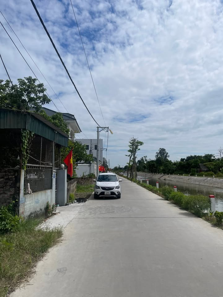 Đất thổ cư tại Thị trấn Gia Lộc 103,9m² - Mặt sông thoáng đãng, giá tốt!