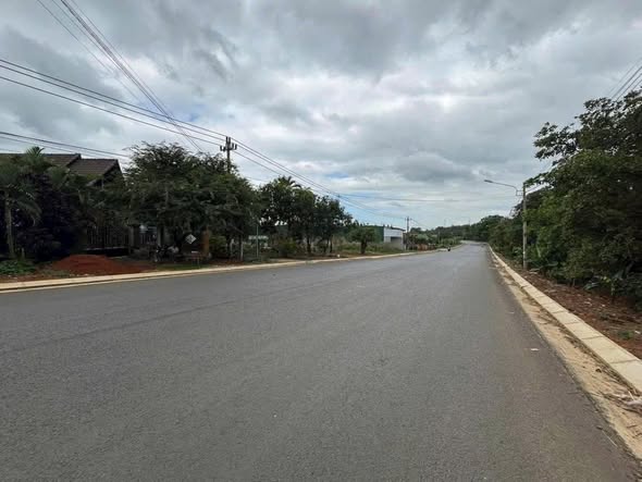 Đất thổ cư mặt tiền Nguyễn Thị Định 231m² giá 2.75 tỷ - Đầu tư sinh lời tốt!