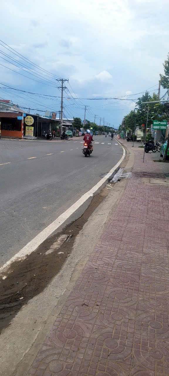 Đất nền góc 2 mặt tiền đường Vũ Đình Liệu, 150m² giá 2 tỷ - Mặt tiền kinh doanh đắc địa!