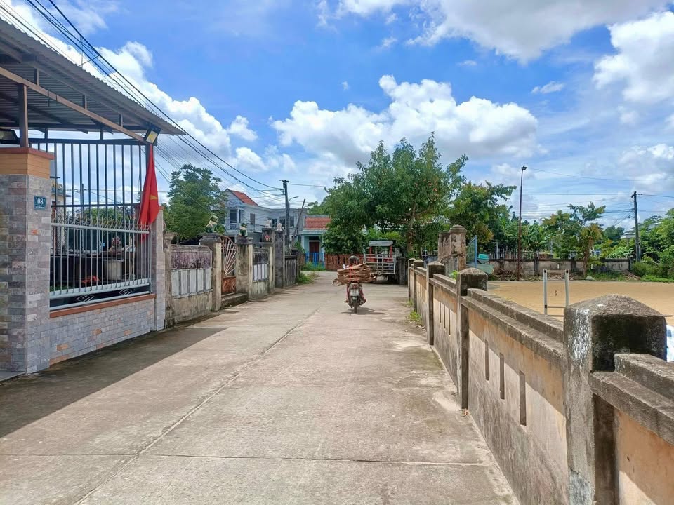 Đất nền Hòa Sơn Đà Nẵng 120m² giá 1.2 tỷ - Cơ hội đầu tư hấp dẫn!